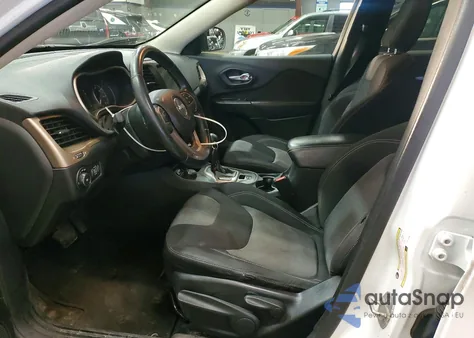 2014 Jeep Cherokee Latitude z USA, uszkodzony, nr VIN 1C4PJMCS2EW150888